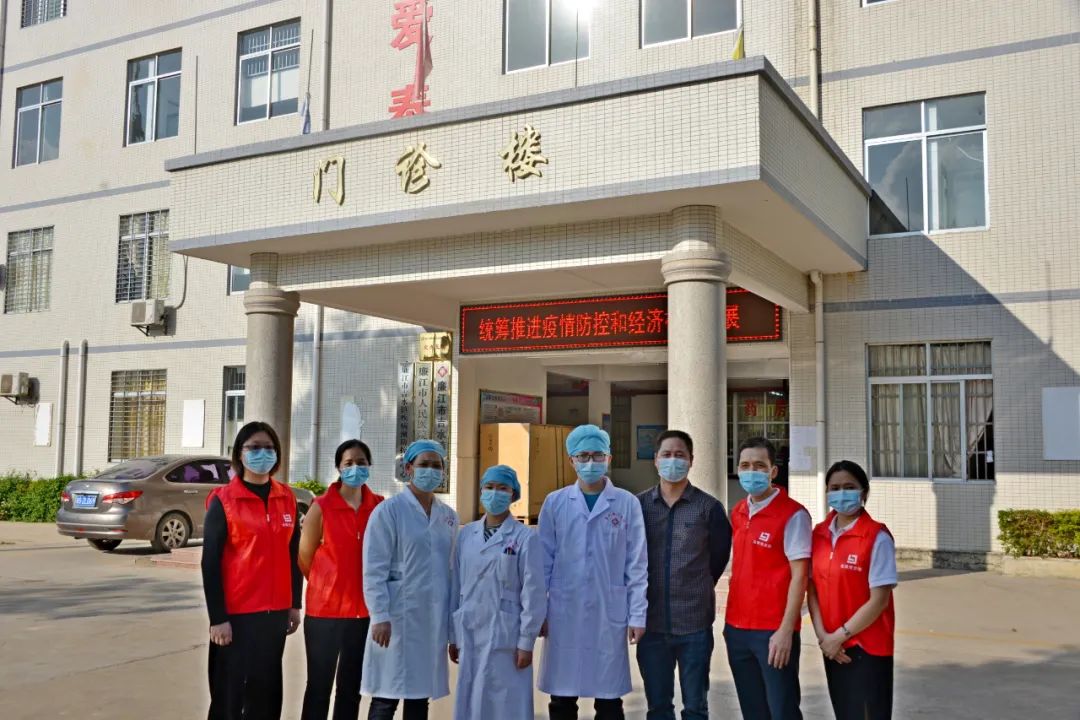 龙8国际官网正版产业园党团工关联合组织员工完成新冠疫苗第三针接种工作